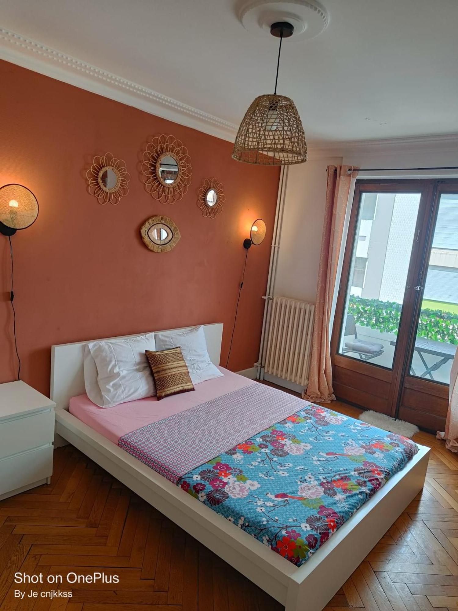 Belle Chambre D'Hote Avec Balcon Prive - 3 Mins Gare Annemasse - Geneve Acces Direct Exterior foto