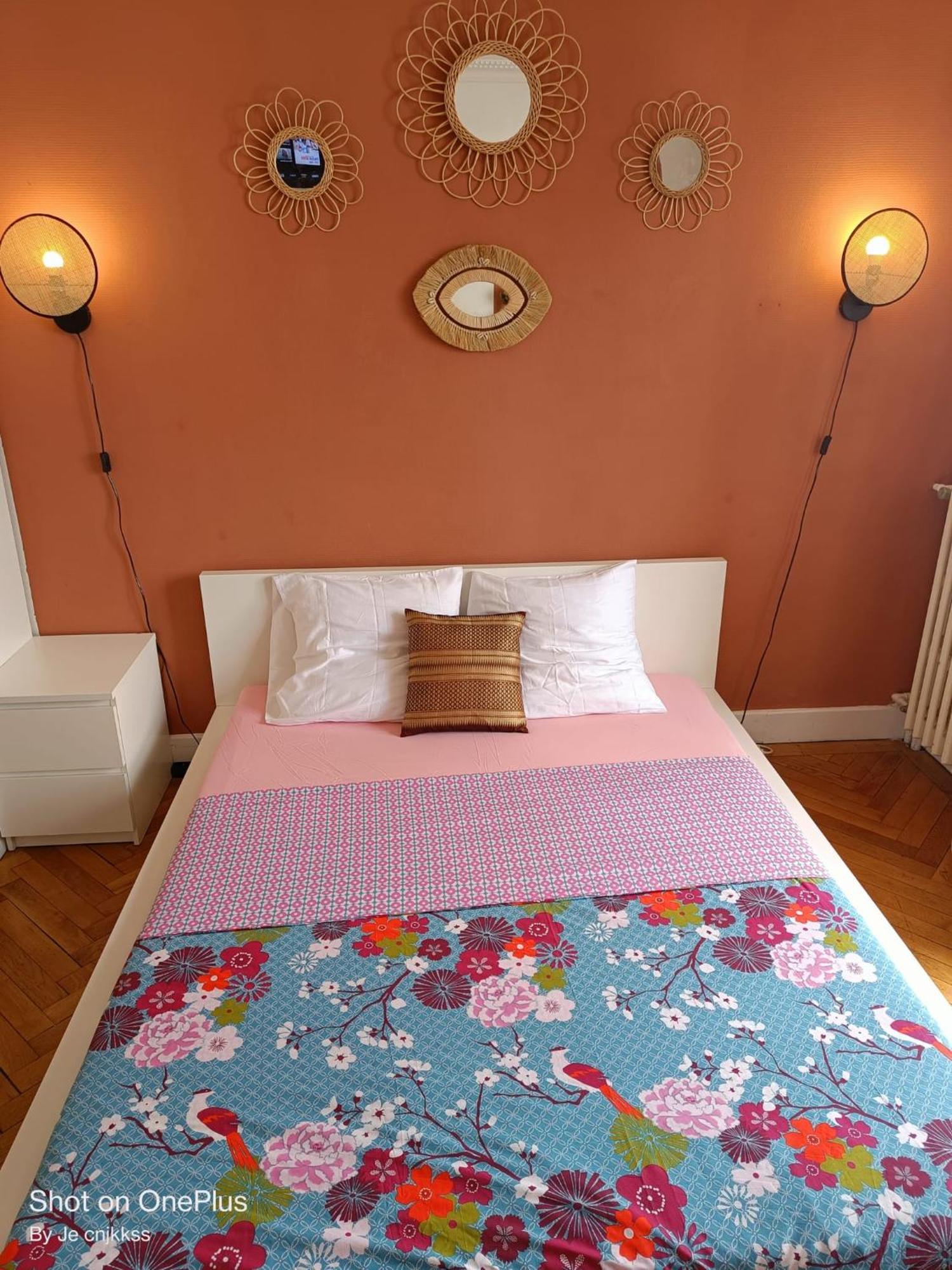 Belle Chambre D'Hote Avec Balcon Prive - 3 Mins Gare Annemasse - Geneve Acces Direct Exterior foto