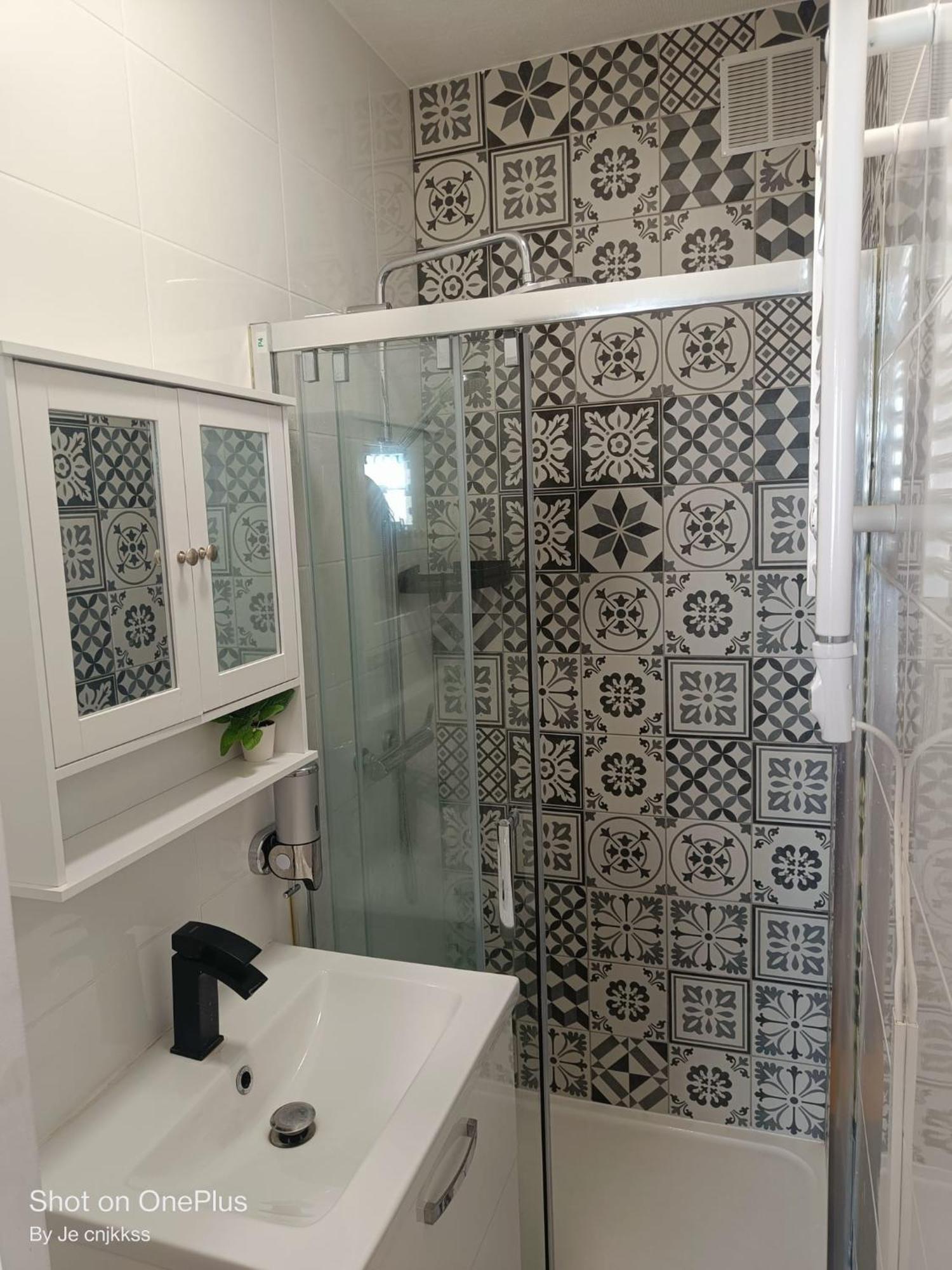 Belle Chambre D'Hote Avec Balcon Prive - 3 Mins Gare Annemasse - Geneve Acces Direct Exterior foto